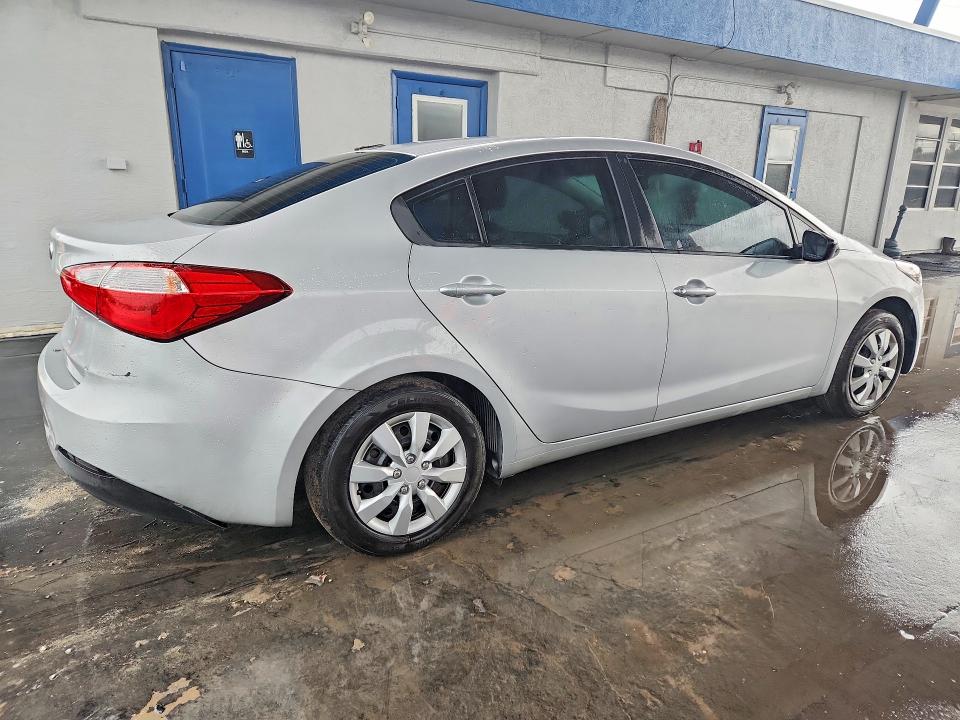 Auction sale of the 2015 Kia Forte, vin: KNAFK4A67F5393745, lot number: 69107156