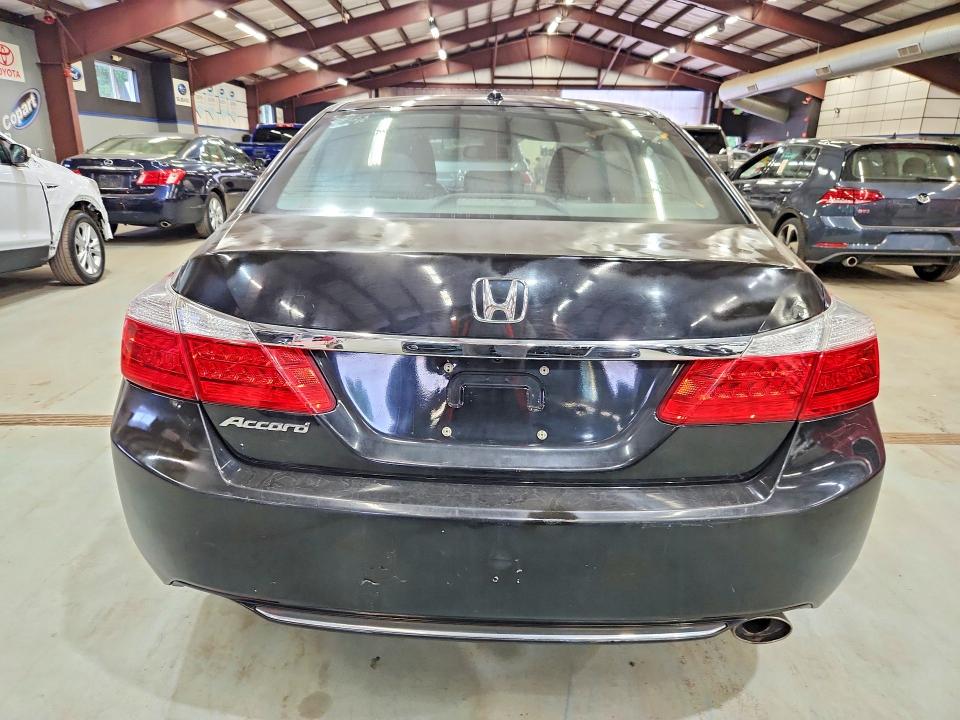 Продажа на аукционе авто 2015 Honda Accord, vin: 1HGCR2F84FA066003, номер лота: 68620906