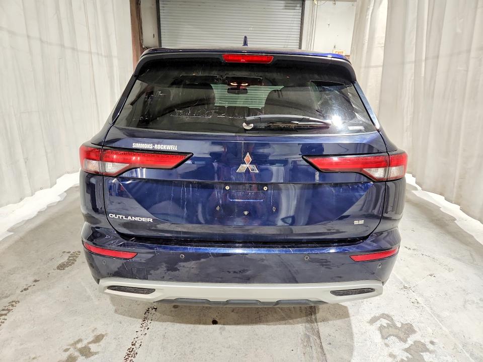 69212806 :رقم المزاد ، JA4J4UA84NZ037442 vin ، 2022 Mitsubishi Outlander مزاد بيع