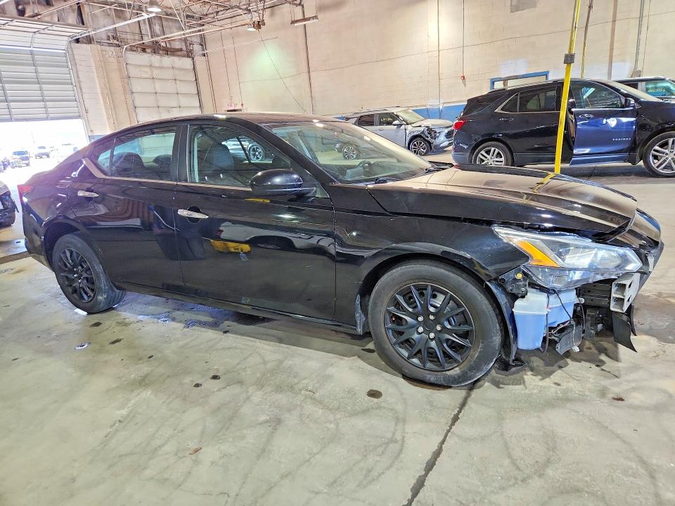 Продаж на аукціоні авто 2020 Nissan Altima, vin: 1N4BL4BV4LC190510, номер лоту: 68581546
