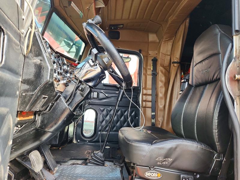 Aukcja sprzedaży 2000 Peterbilt 379, vin: 1XP5DR9XXYD483689, numer aukcji: 68626466
