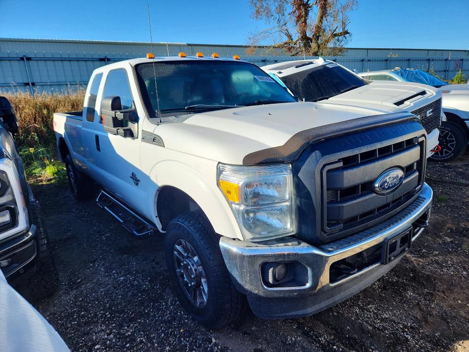 2015 Ford F350 მანქანა იყიდება აუქციონზე, vin: 1FT8X3BT9FED25488, აუქციონის ნომერი: 68893436