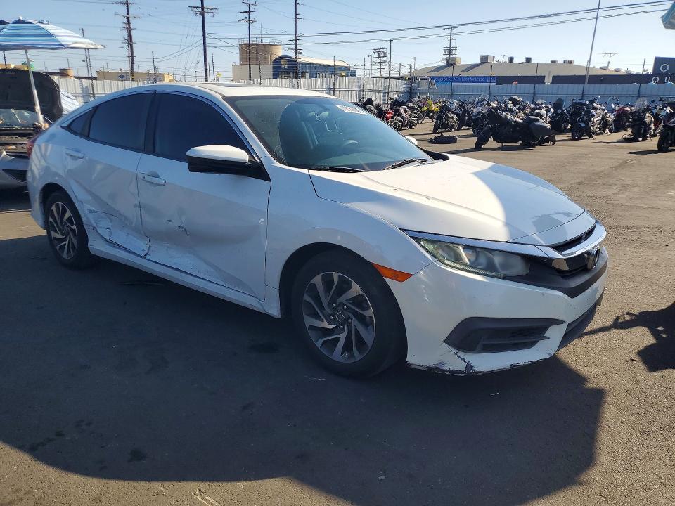 69746146 :رقم المزاد ، 2HGFC2F72GH568078 vin ، 2016 Honda Civic مزاد بيع
