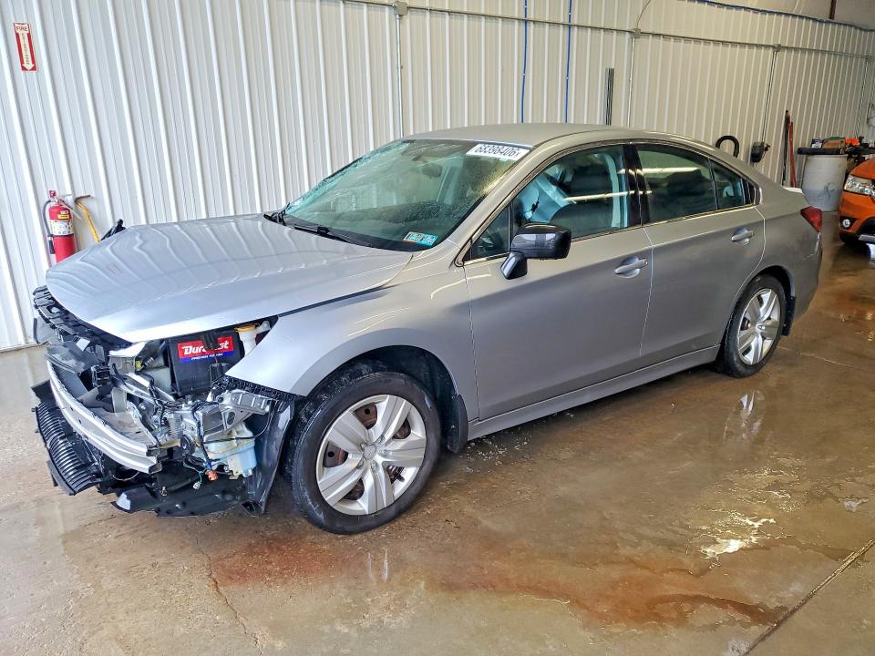 2017 Subaru Legacy მანქანა იყიდება აუქციონზე, vin: 4S3BNAA63H3057211, აუქციონის ნომერი: 68398406