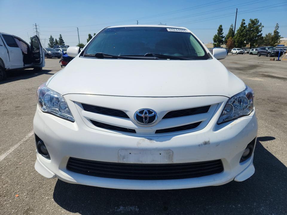 2011 Toyota Corolla მანქანა იყიდება აუქციონზე, vin: 2T1BU4EE0BC674411, აუქციონის ნომერი: 69244666