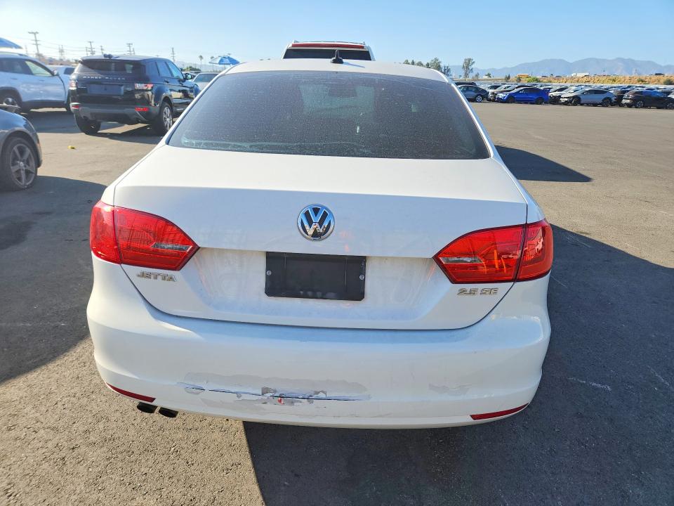 Продажа на аукционе авто 2011 Volkswagen Jetta, vin: 3VWDZ7AJ6BM372298, номер лота: 69601196