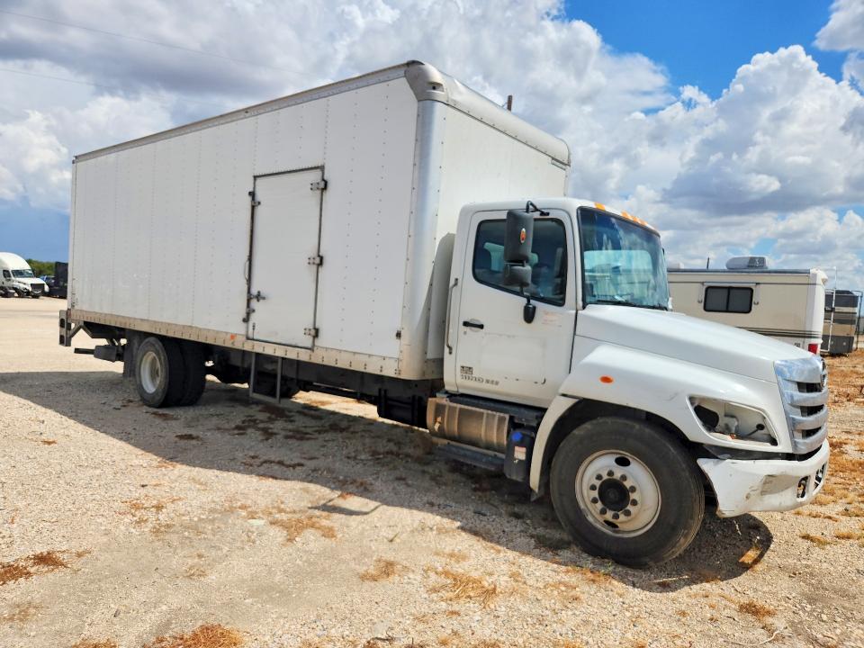 67939136 :رقم المزاد ، 5PVNE8JV0K4S57252 vin ، 2019 Hino Hino 268 مزاد بيع