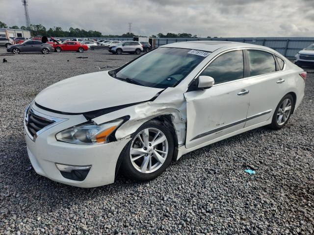 67161116 :رقم المزاد ، 1N4AL3AP0FN337200 vin ، 2015 Nissan Altima مزاد بيع