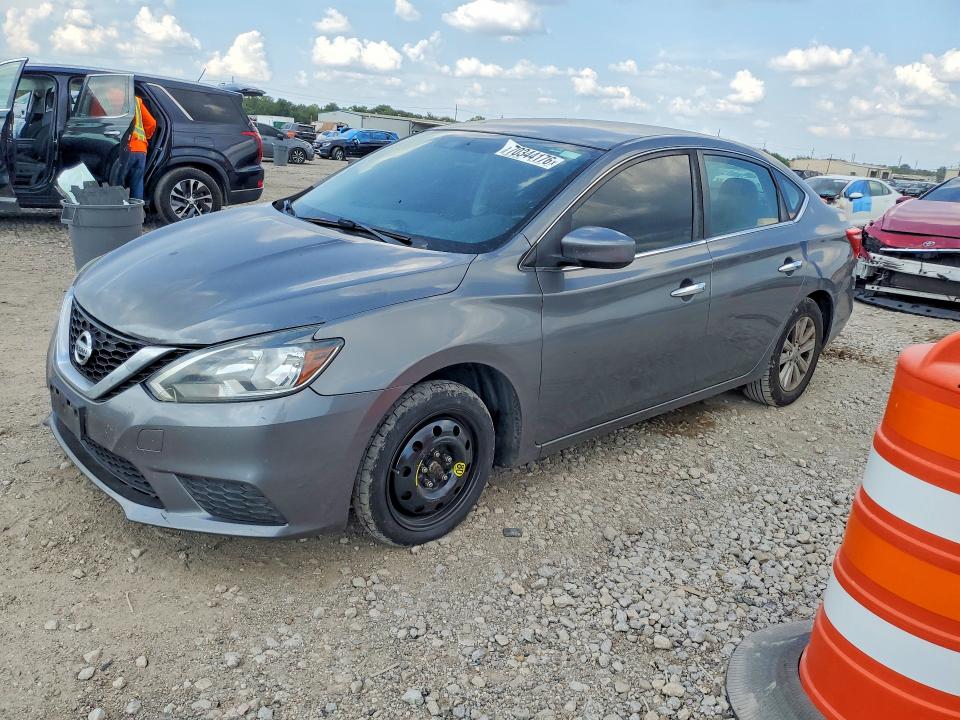 Aukcja sprzedaży 2017 Nissan Sentra, vin: 3N1AB7APXHY249672, numer aukcji: 70344176