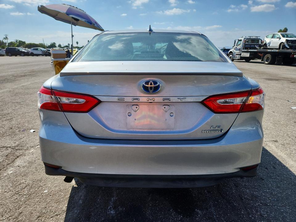 70178396 :رقم المزاد ، 4T1C31AK8LU535838 vin ، 2020 Toyota Camry مزاد بيع
