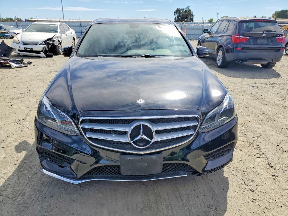 70662836 :رقم المزاد ، WDDHF5KB9EB006121 vin ، 2014 Mercedes-benz E مزاد بيع