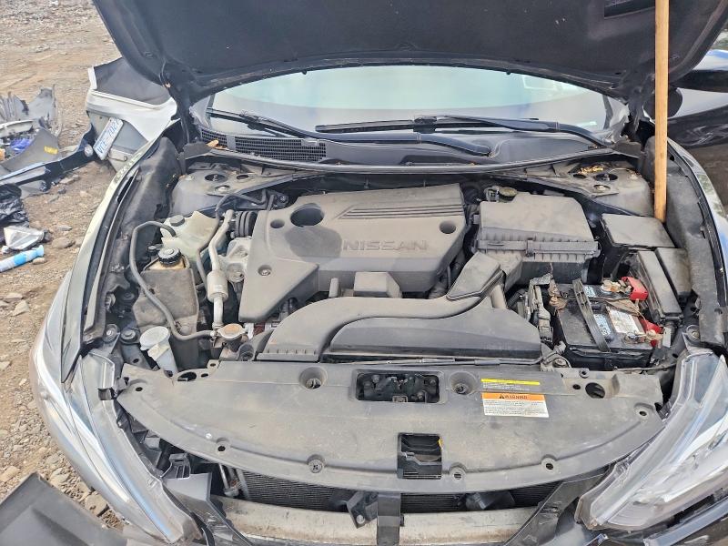 Продажа на аукционе авто 2017 Nissan Altima, vin: 1N4AL3AP2HC233483, номер лота: 70309576