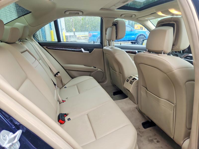 Продаж на аукціоні авто 2013 Mercedes-benz C, vin: WDDGF8AB2DR287246, номер лоту: 70646826