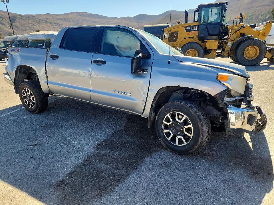 70567706 :رقم المزاد ، 5TFDY5F19GX524675 vin ، 2016 Toyota Tundra مزاد بيع