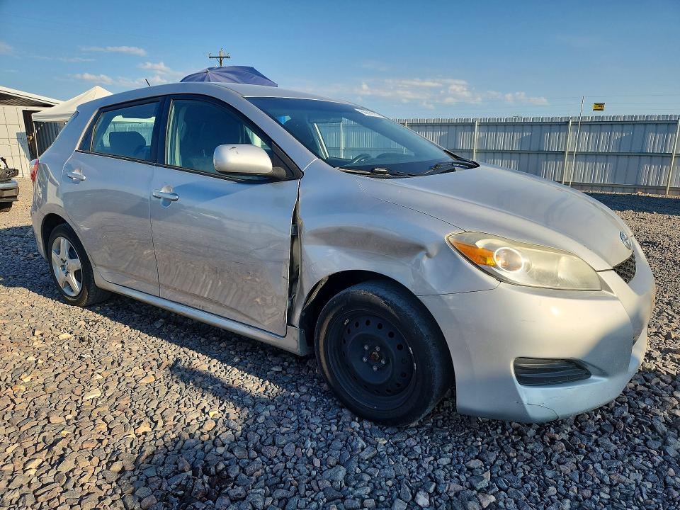 66699356 :رقم المزاد ، 2T1KU40EX9C184012 vin ، 2009 Toyota Matrix مزاد بيع
