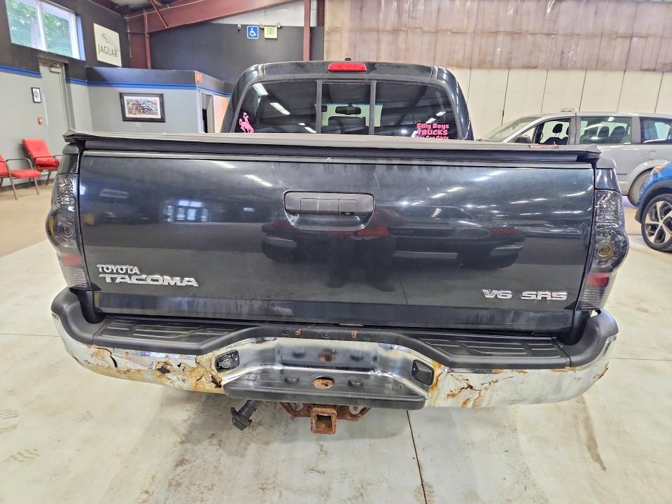 68540766 :رقم المزاد ، 3TMLU4EN3AM042884 vin ، 2010 Toyota Tacoma مزاد بيع