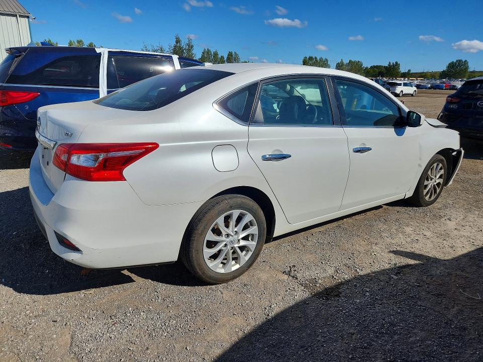 69874096 :رقم المزاد ، 3N1AB7AP5HY326061 vin ، 2017 Nissan Sentra مزاد بيع