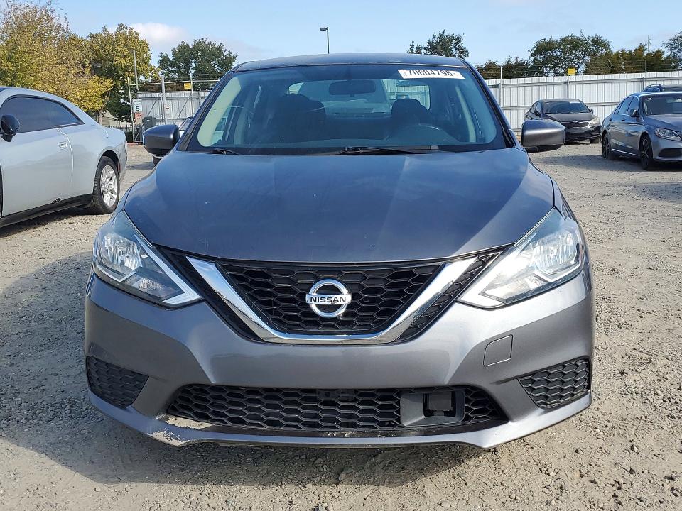 Aukcja sprzedaży 2018 Nissan Sentra, vin: 3N1AB7AP2JY323320, numer aukcji: 70004796