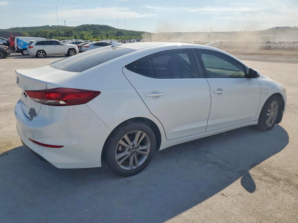 2018 Hyundai Elantra მანქანა იყიდება აუქციონზე, vin: 5NPD84LF4JH258642, აუქციონის ნომერი: 70654446