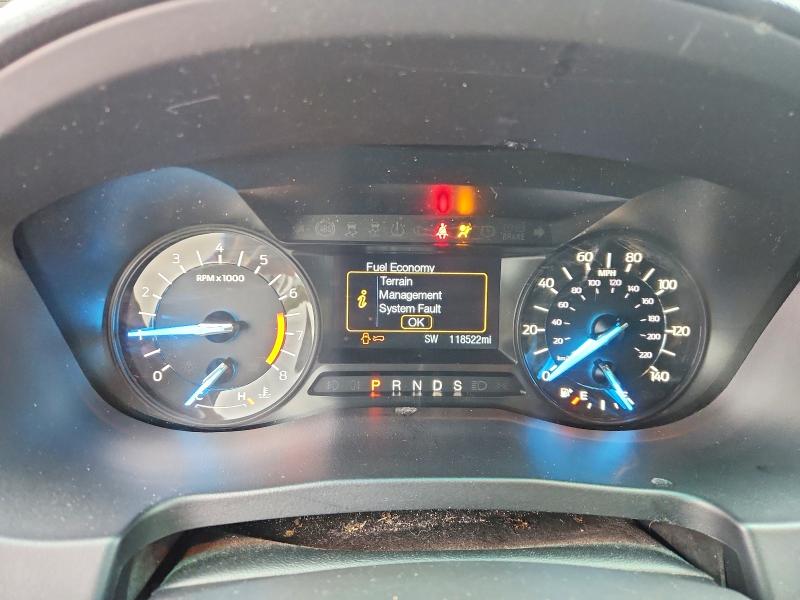 70150196 :رقم المزاد ، 1FM5K8D82HGA66403 vin ، 2017 Ford Explorer مزاد بيع