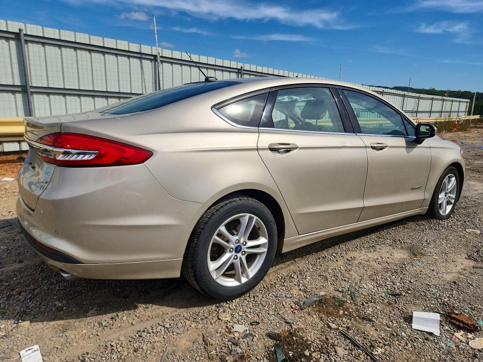 Продаж на аукціоні авто 2018 Ford Fusion, vin: 3FA6P0LU4JR250479, номер лоту: 70184276
