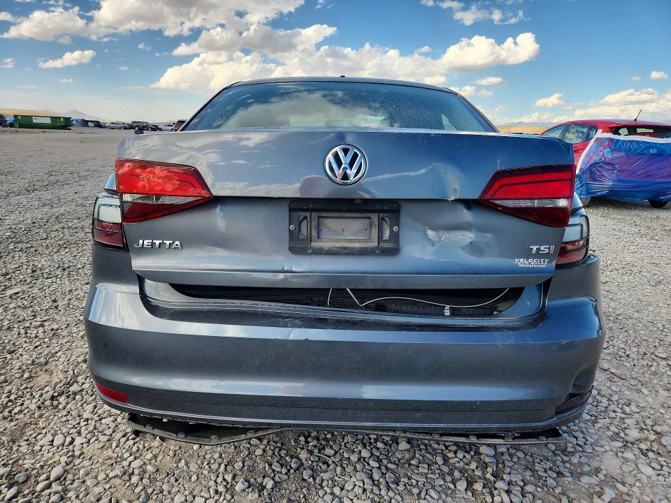 Aukcja sprzedaży 2017 Volkswagen Jetta, vin: 3VW2B7AJ5HM313585, numer aukcji: 69361756