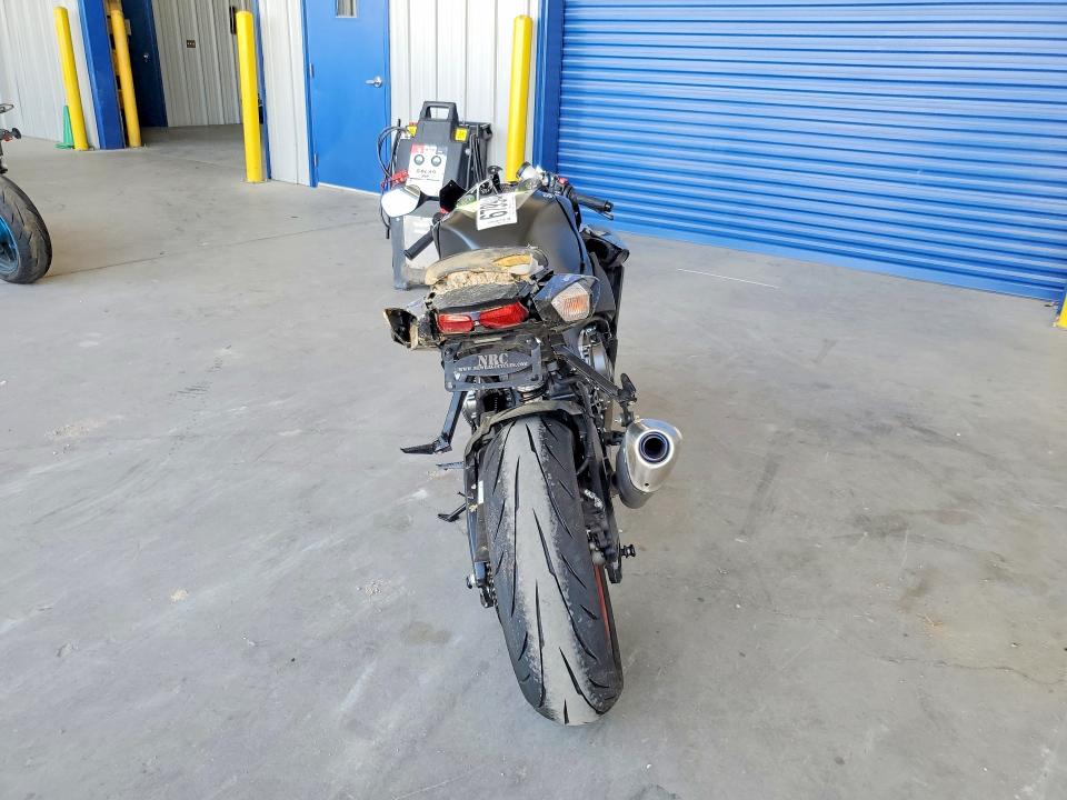 67994496 :رقم المزاد ، JS1GN7FAXT7100329 vin ، 2026 Suzuki Gsx-r600 مزاد بيع