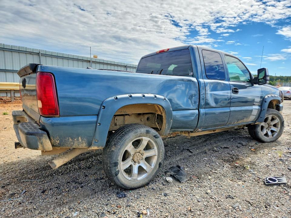 2007 Chevrolet Silverado მანქანა იყიდება აუქციონზე, vin: 1GCHK29U57E135521, აუქციონის ნომერი: 69902796