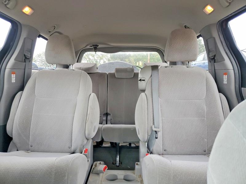 Продажа на аукционе авто 2015 Toyota Sienna, vin: 5TDKK3DCXFS574880, номер лота: 69489226
