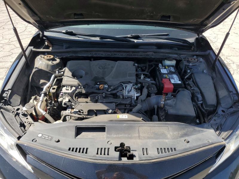 Продаж на аукціоні авто 2018 Toyota Camry, vin: 4T1B11HK0JU012320, номер лоту: 69013726