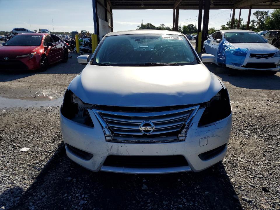 Продажа на аукционе авто 2014 Nissan Sentra, vin: 3N1AB7AP7EY335680, номер лота: 68656956