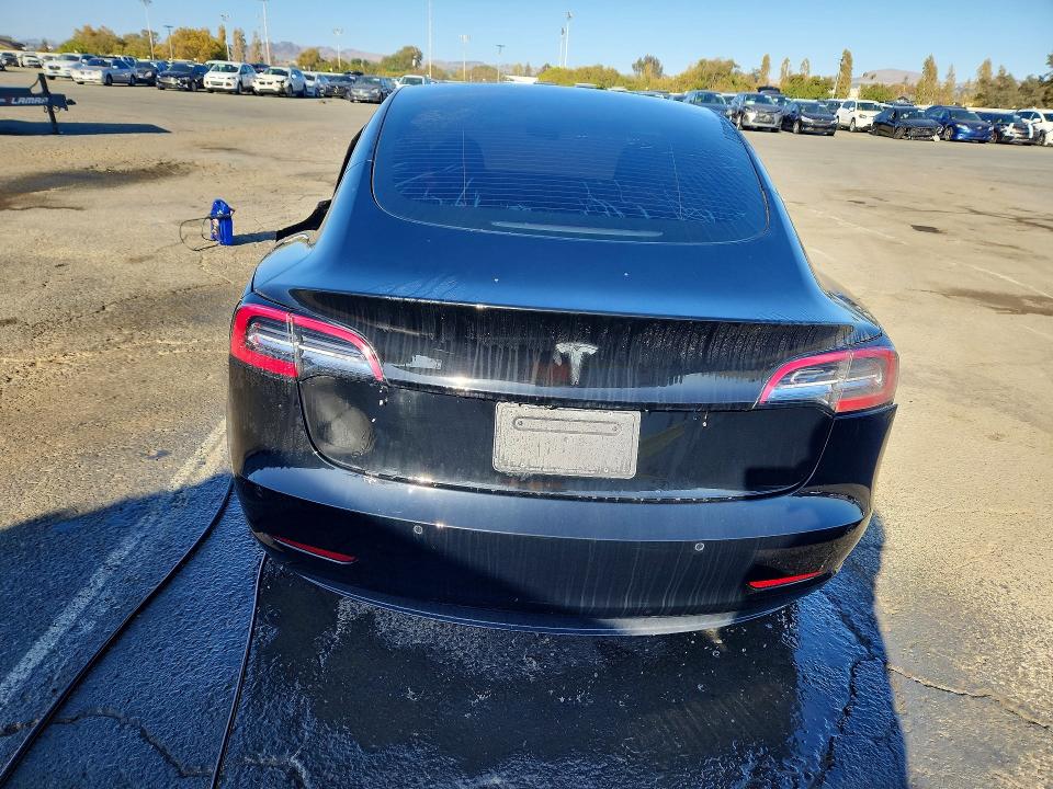 Продажа на аукционе авто 2021 Tesla Model 3, vin: 5YJ3E1EAXMF929478, номер лота: 67410126
