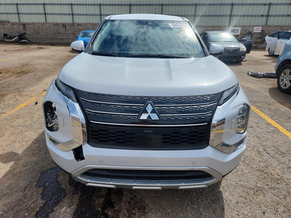 2024 Mitsubishi Outlander მანქანა იყიდება აუქციონზე, vin: JA4J4VA87RZ053971, აუქციონის ნომერი: 69033856