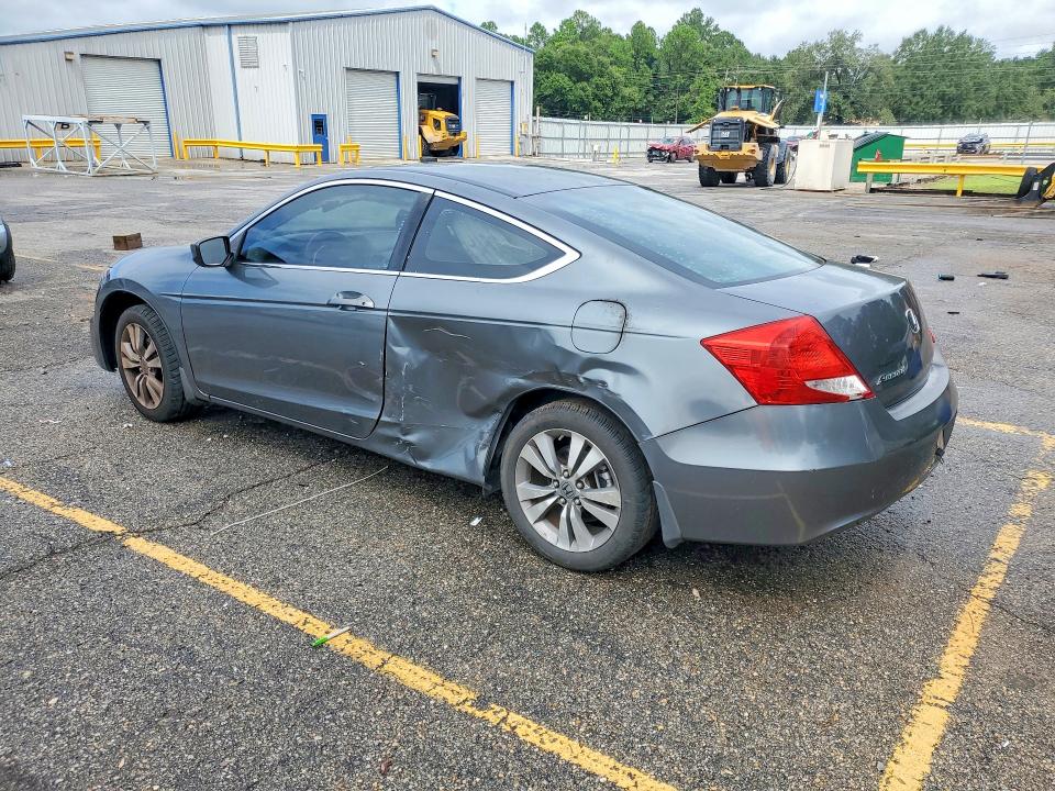68499906 :رقم المزاد ، 1HGCS1B75BA008701 vin ، 2011 Honda Accord مزاد بيع