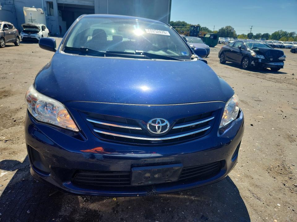 69252476 :رقم المزاد ، JTDBU4EE4DJ120926 vin ، 2013 Toyota Corolla مزاد بيع
