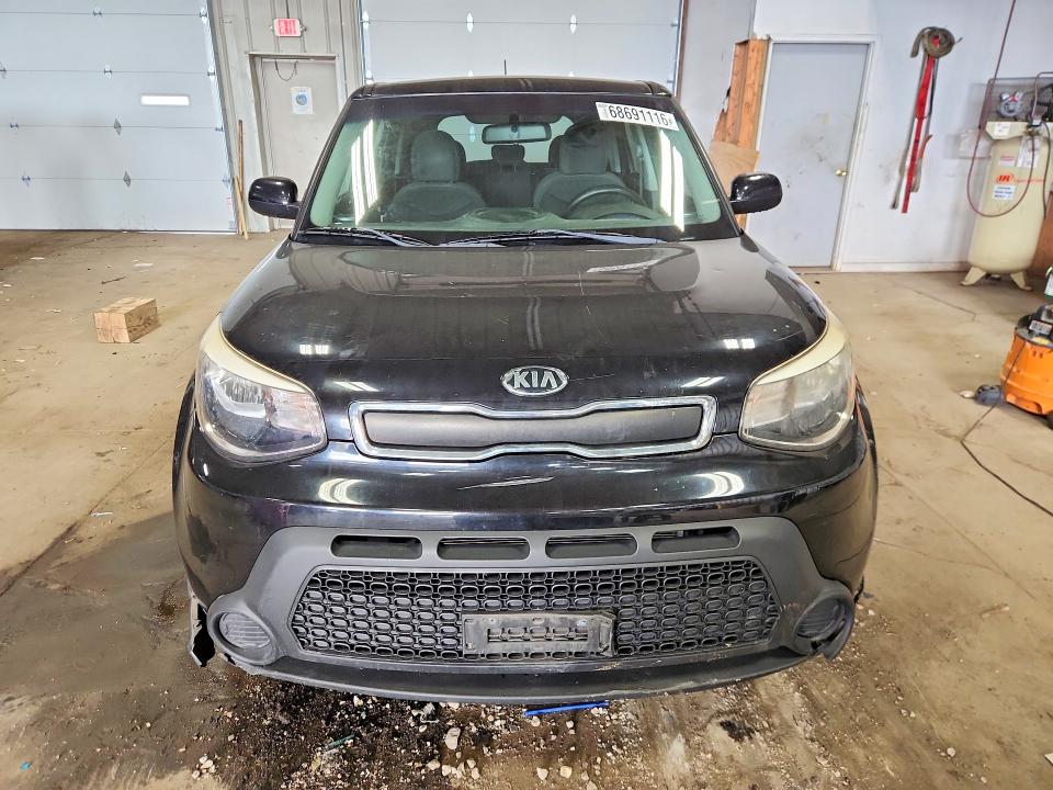 68691116 :رقم المزاد ، KNDJN2A23F7203692 vin ، 2015 Kia Soul مزاد بيع