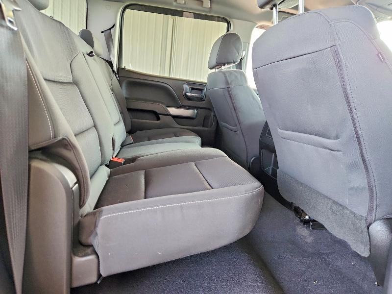 Продажа на аукционе авто 2018 Chevrolet Silverado, vin: 3GCUKREC2JG518899, номер лота: 67343486