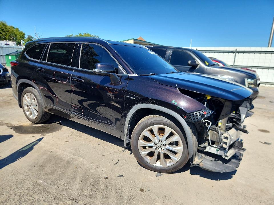 2020 Toyota Highlander მანქანა იყიდება აუქციონზე, vin: 5TDDZRBH3LS010408, აუქციონის ნომერი: 67625366