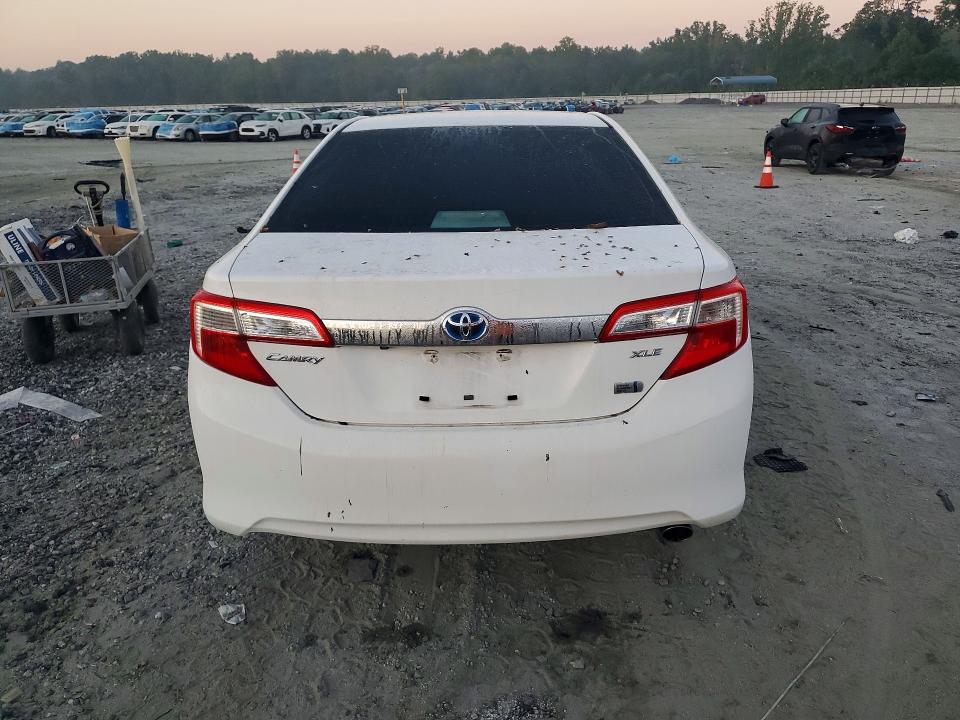 69175086 :رقم المزاد ، 4T1BD1FK1CU042827 vin ، 2012 Toyota Camry Hybrid مزاد بيع