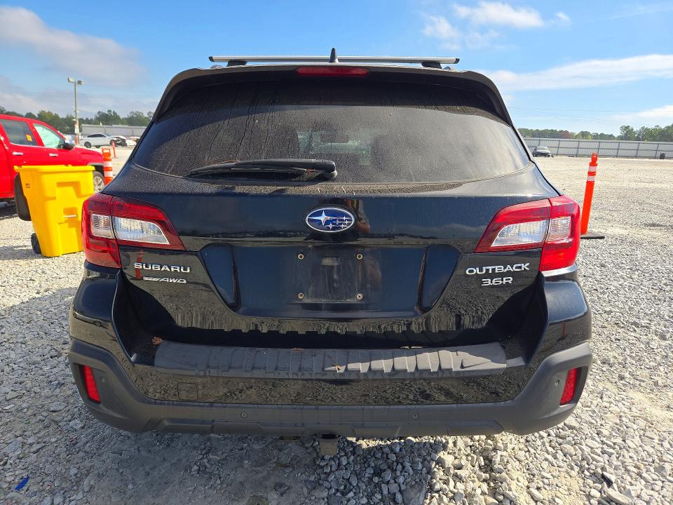 70216036 :رقم المزاد ، 4S4BSETC4J3204348 vin ، 2018 Subaru Outback مزاد بيع