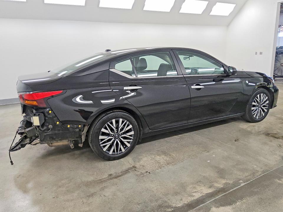 68414496 :رقم المزاد ، 1N4BL4DV6SN361757 vin ، 2025 Nissan Altima مزاد بيع