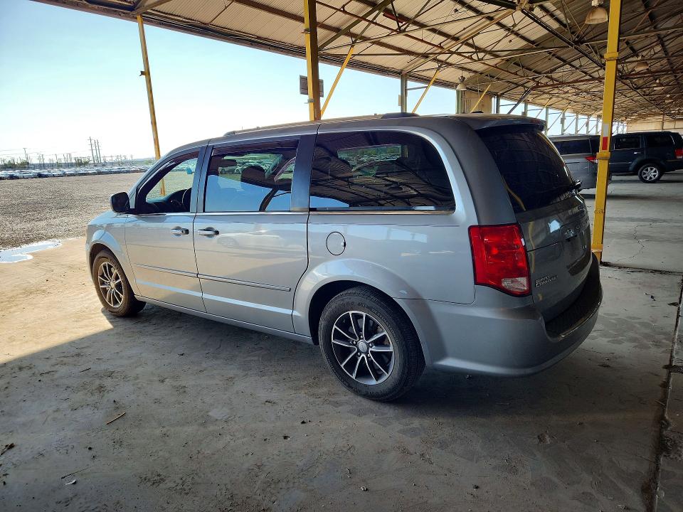 67447826 :رقم المزاد ، 2C4RDGCG1HR774045 vin ، 2017 Dodge Grand Caravan مزاد بيع