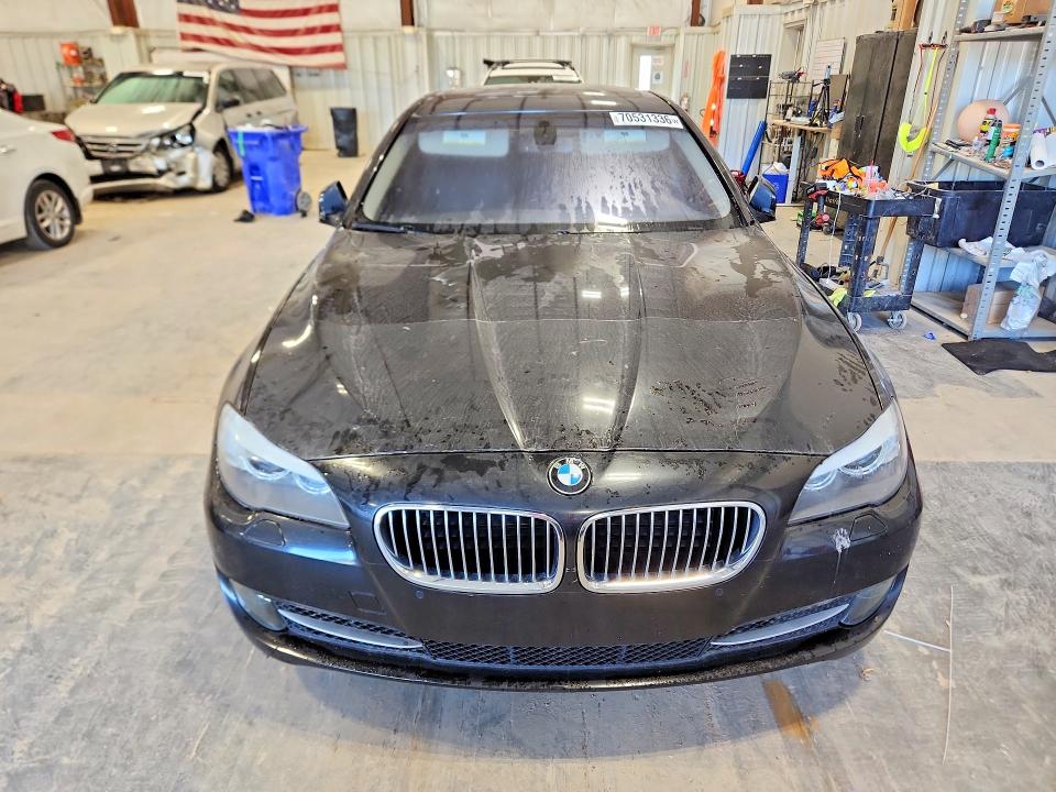 70531336 :رقم المزاد ، WBAFU7C5XBC777640 vin ، 2011 Bmw 535 مزاد بيع
