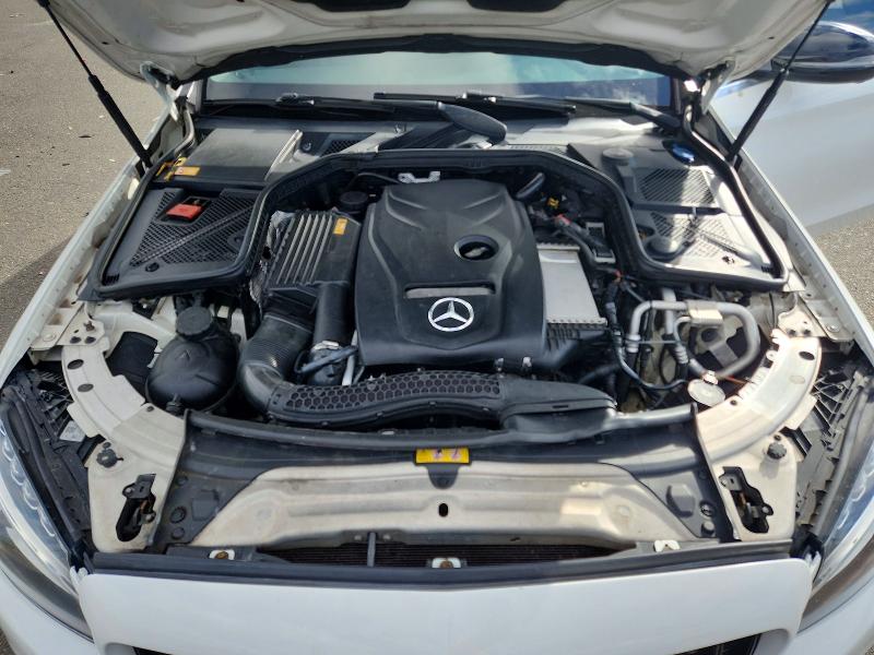 2015 Mercedes-benz C მანქანა იყიდება აუქციონზე, vin: 55SWF4KB2FU096043, აუქციონის ნომერი: 69800116