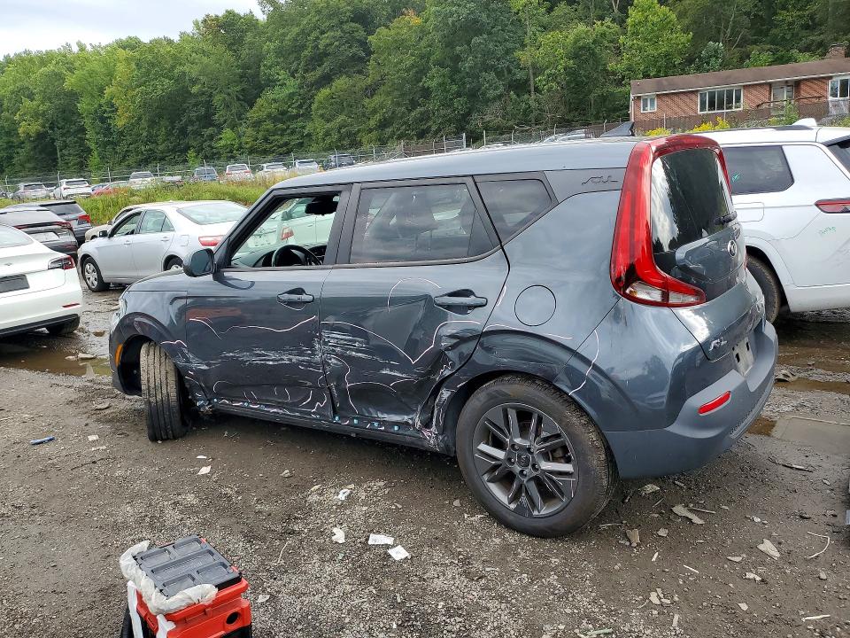 2020 Kia Soul მანქანა იყიდება აუქციონზე, vin: KNDJ33AU7L7719420, აუქციონის ნომერი: 69221786