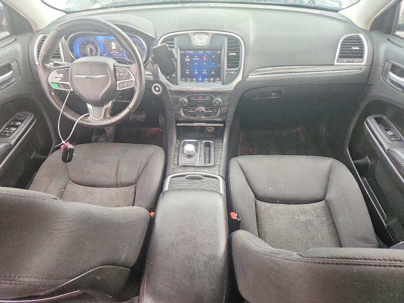 68179406 :رقم المزاد ، 2C3CCAAG6KH612129 vin ، 2019 Chrysler 300 مزاد بيع