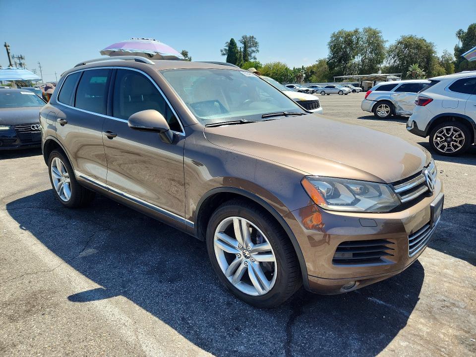 Aukcja sprzedaży 2014 Volkswagen Touareg, vin: WVGEP9BP3ED011473, numer aukcji: 65648526