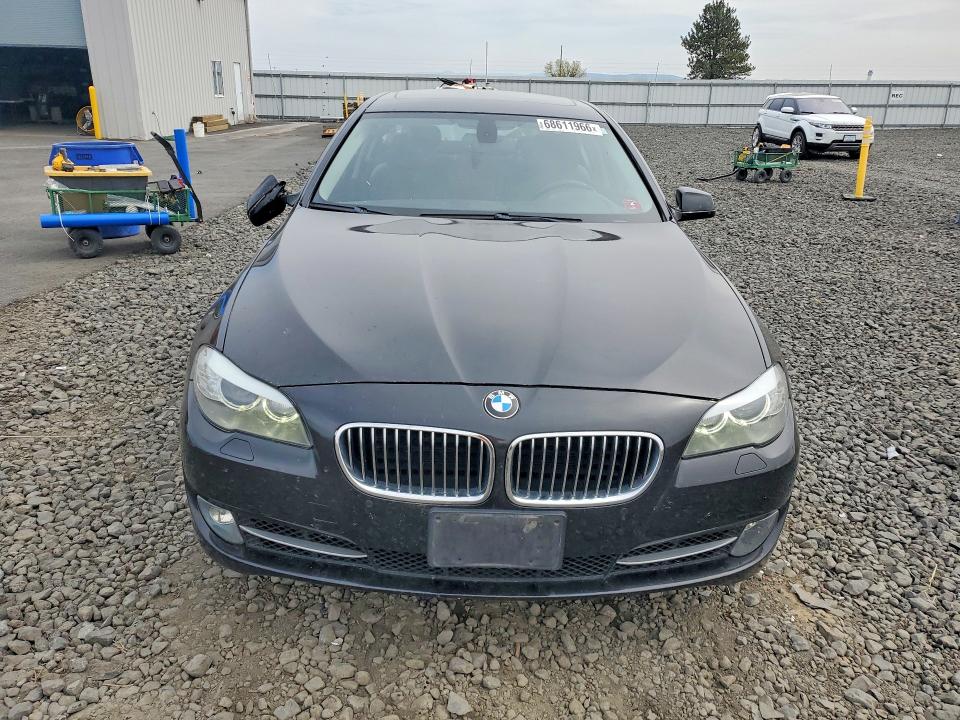 68611966 :رقم المزاد ، WBAFU7C58BDU54147 vin ، 2011 Bmw 535 مزاد بيع