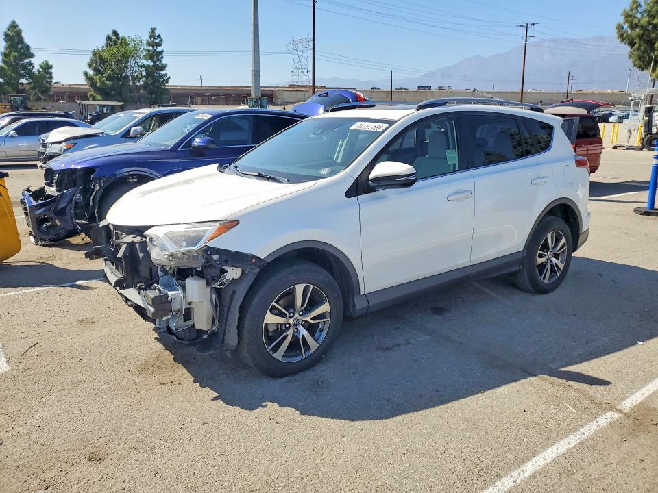 Aukcja sprzedaży 2017 Toyota Rav4, vin: JTMWFREV1HJ102057, numer aukcji: 69419116