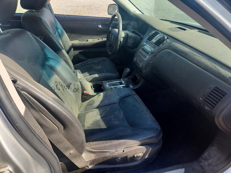 68989886 :رقم المزاد ، 1G6KD5EY5AU138199 vin ، 2010 Cadillac Dts مزاد بيع
